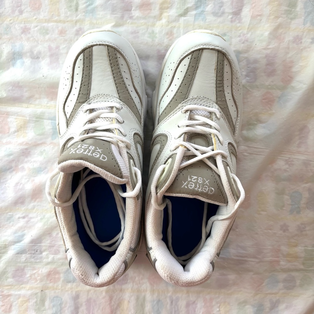 Aetrex X821 Leather White and Gray Sneakers Walking Shoes SZ 8 W Worn 2X - Picture 13 of 15